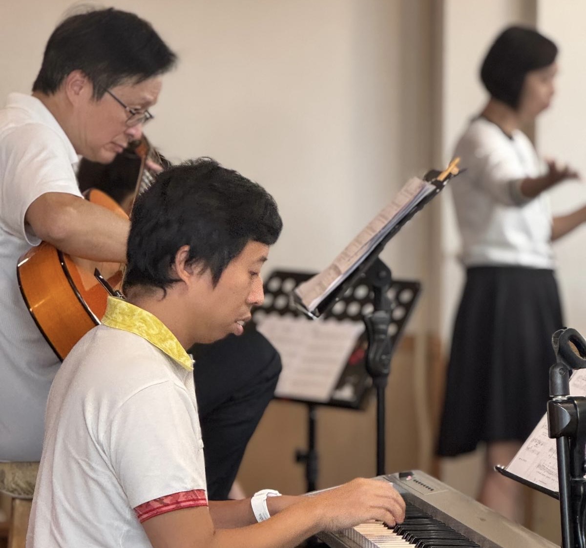 <br />
<b>Notice</b>:  Undefined index: title in <b>/home/www/elimchurch/frontend/_block_stkstw_album.php</b> on line <b>207</b><br />
