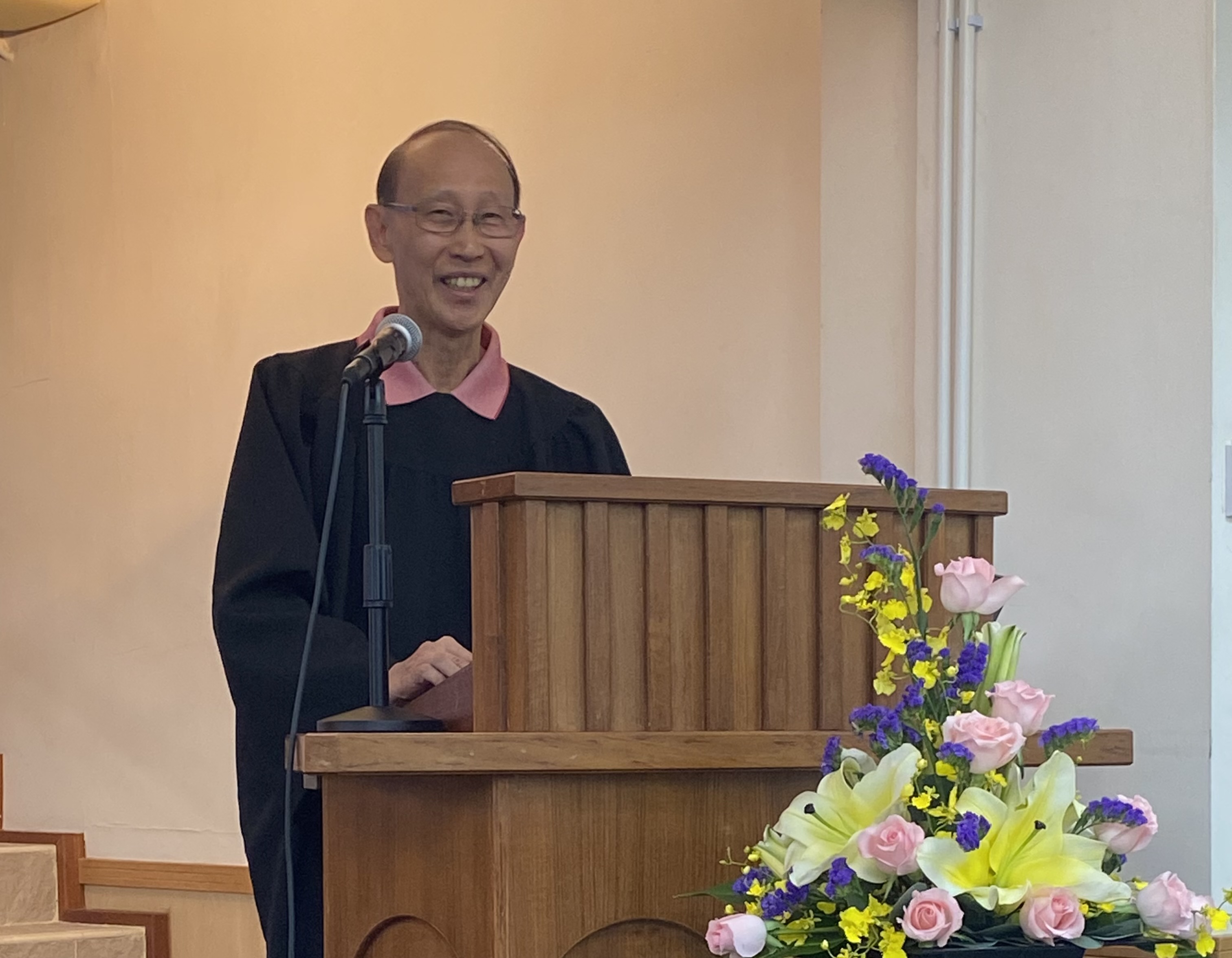 <br />
<b>Notice</b>:  Undefined index: title in <b>/home/www/elimchurch/frontend/_block_stkstw_album.php</b> on line <b>207</b><br />
