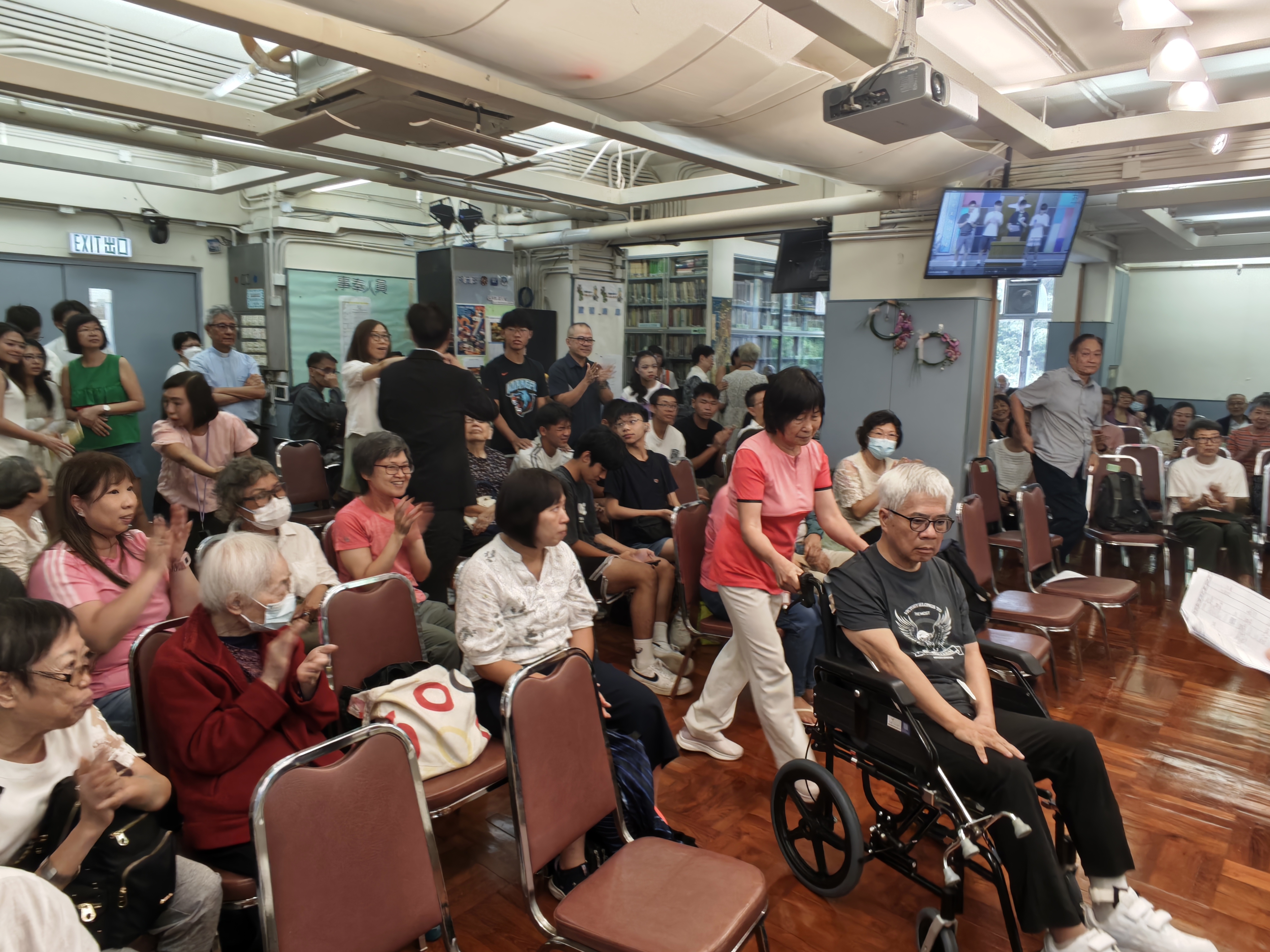 <br />
<b>Notice</b>:  Undefined index: title in <b>/home/www/elimchurch/frontend/_block_stkstw_album.php</b> on line <b>207</b><br />
