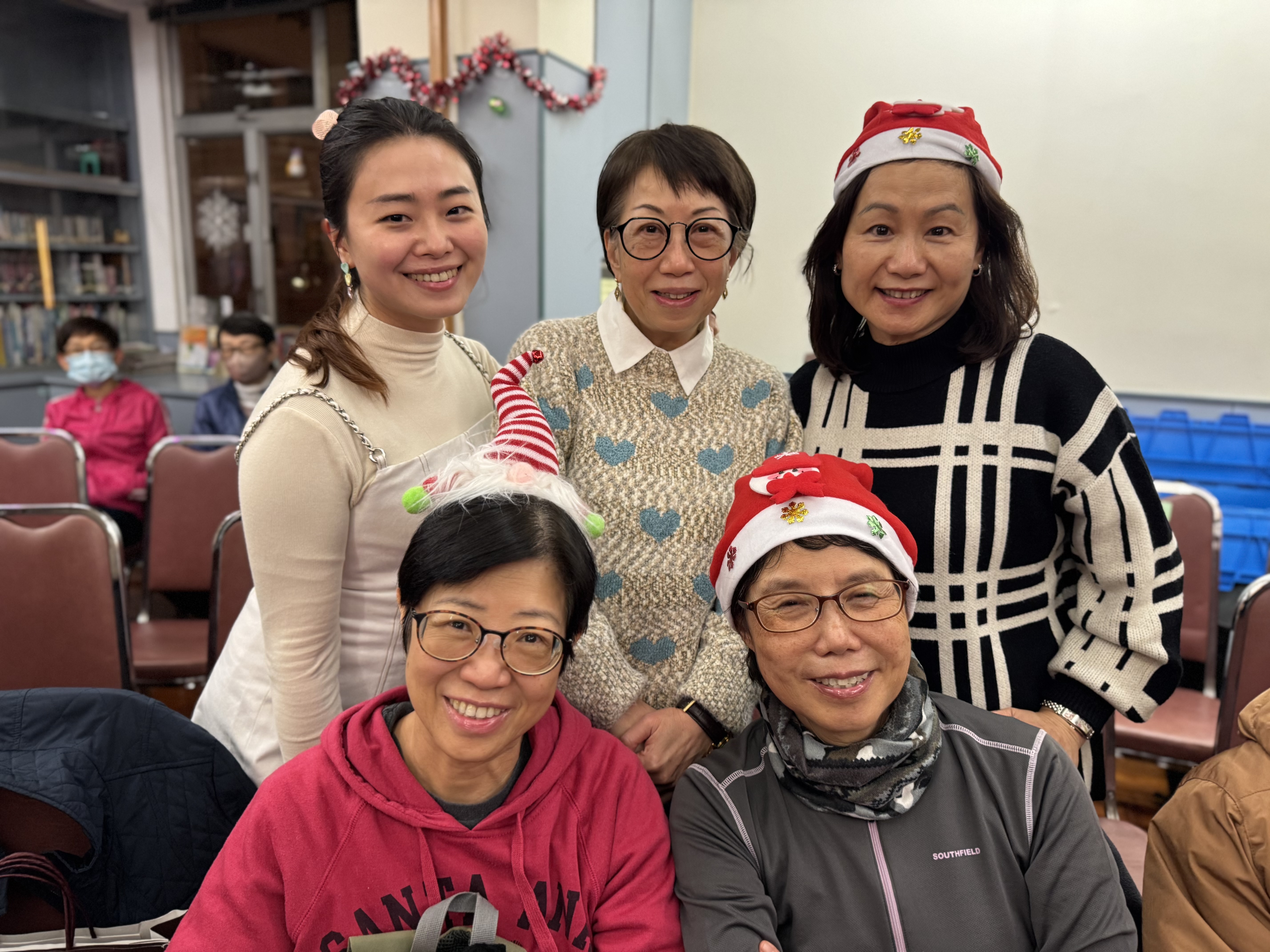 <br />
<b>Notice</b>:  Undefined index: title in <b>/home/www/elimchurch/frontend/_block_stkstw_album.php</b> on line <b>207</b><br />
