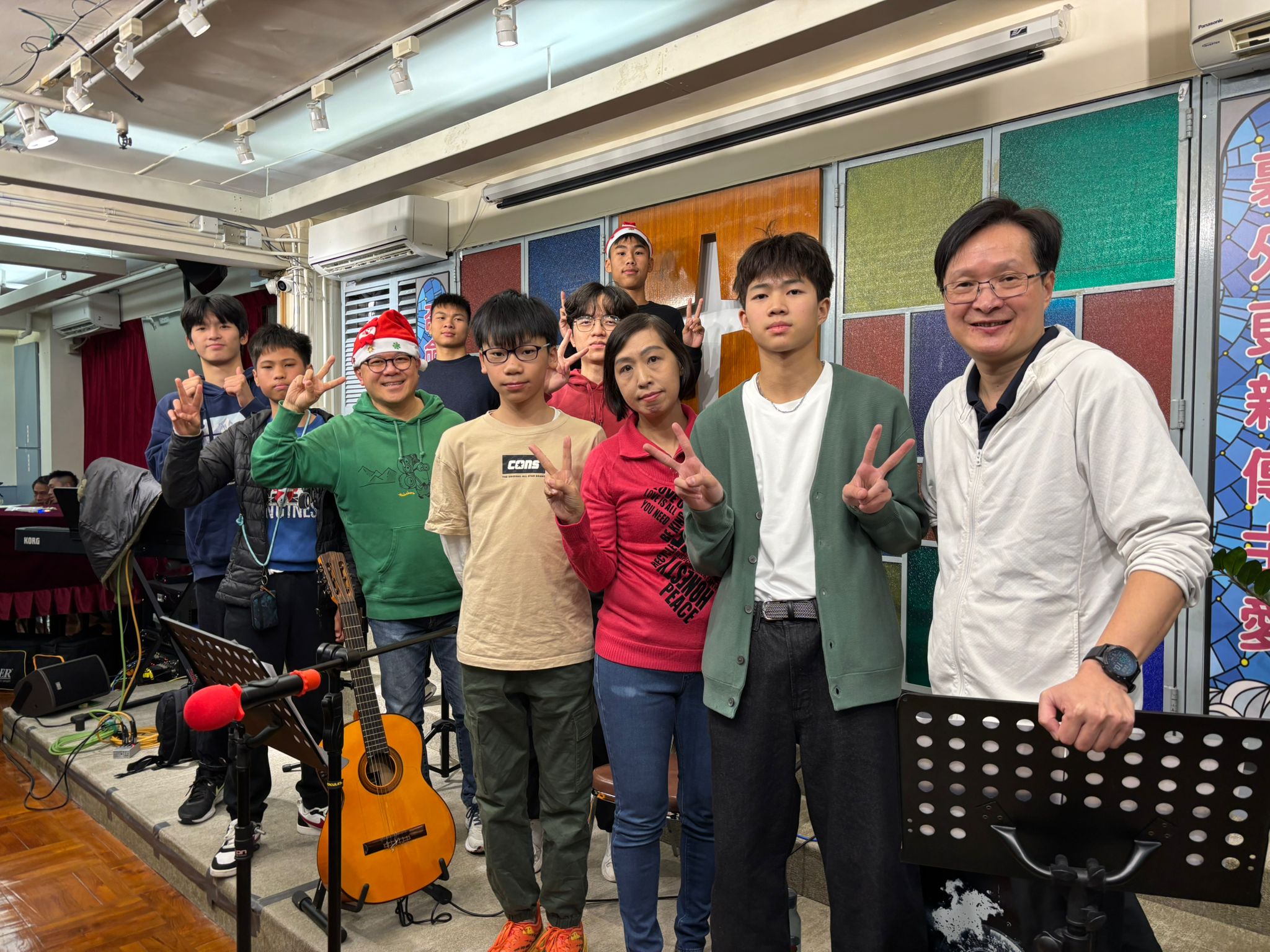 <br />
<b>Notice</b>:  Undefined index: title in <b>/home/www/elimchurch/frontend/_block_stkstw_album.php</b> on line <b>207</b><br />
