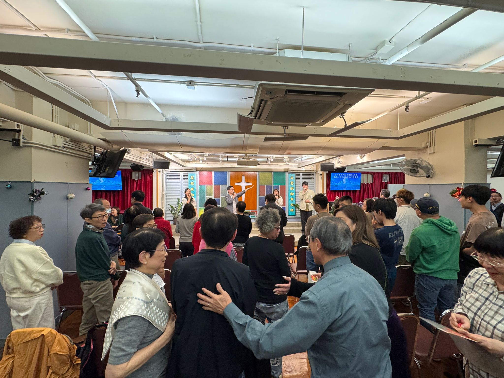 <br />
<b>Notice</b>:  Undefined index: title in <b>/home/www/elimchurch/frontend/_block_stkstw_album.php</b> on line <b>207</b><br />
