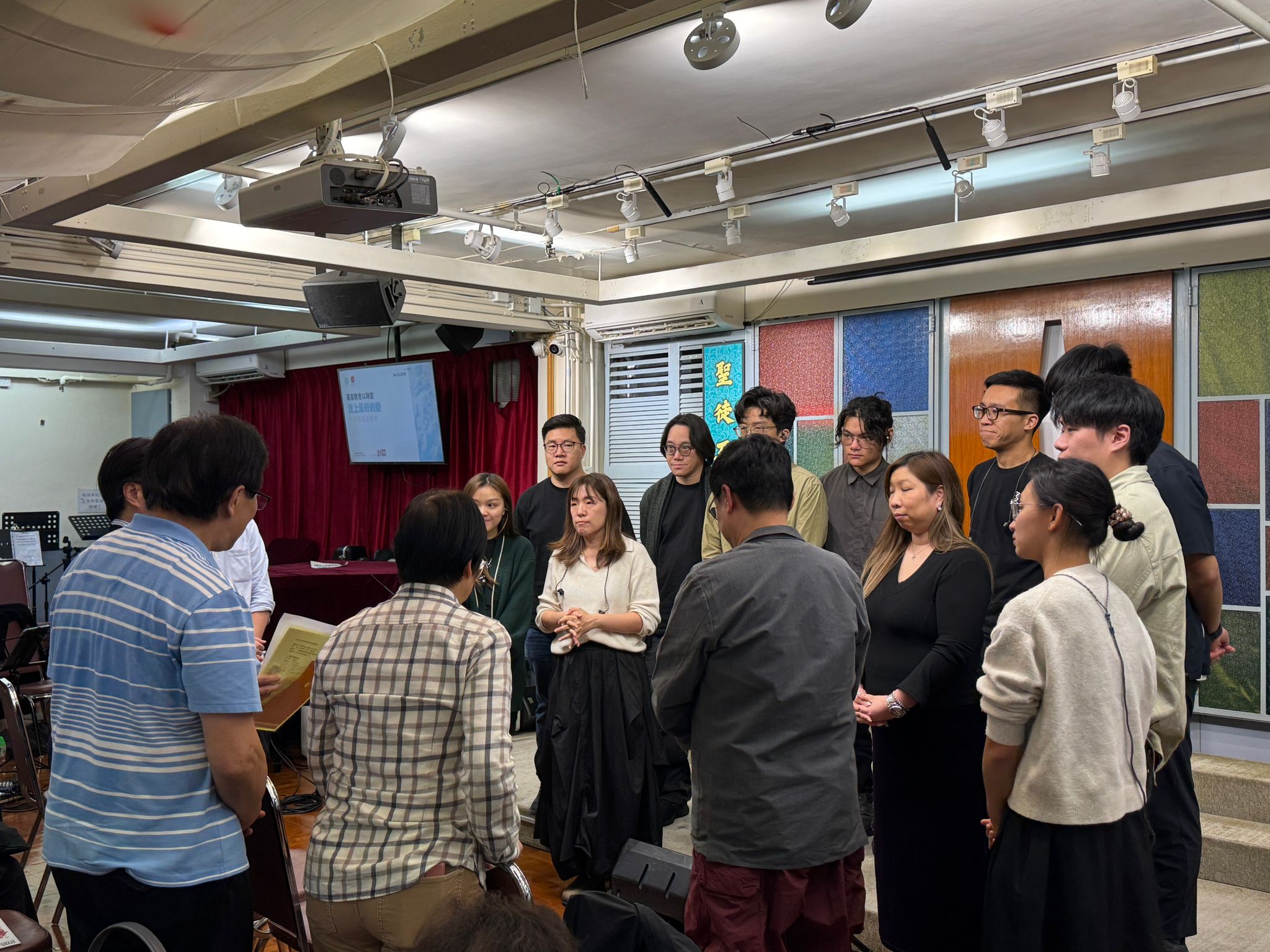 <br />
<b>Notice</b>:  Undefined index: title in <b>/home/www/elimchurch/frontend/_block_stkstw_album.php</b> on line <b>207</b><br />
