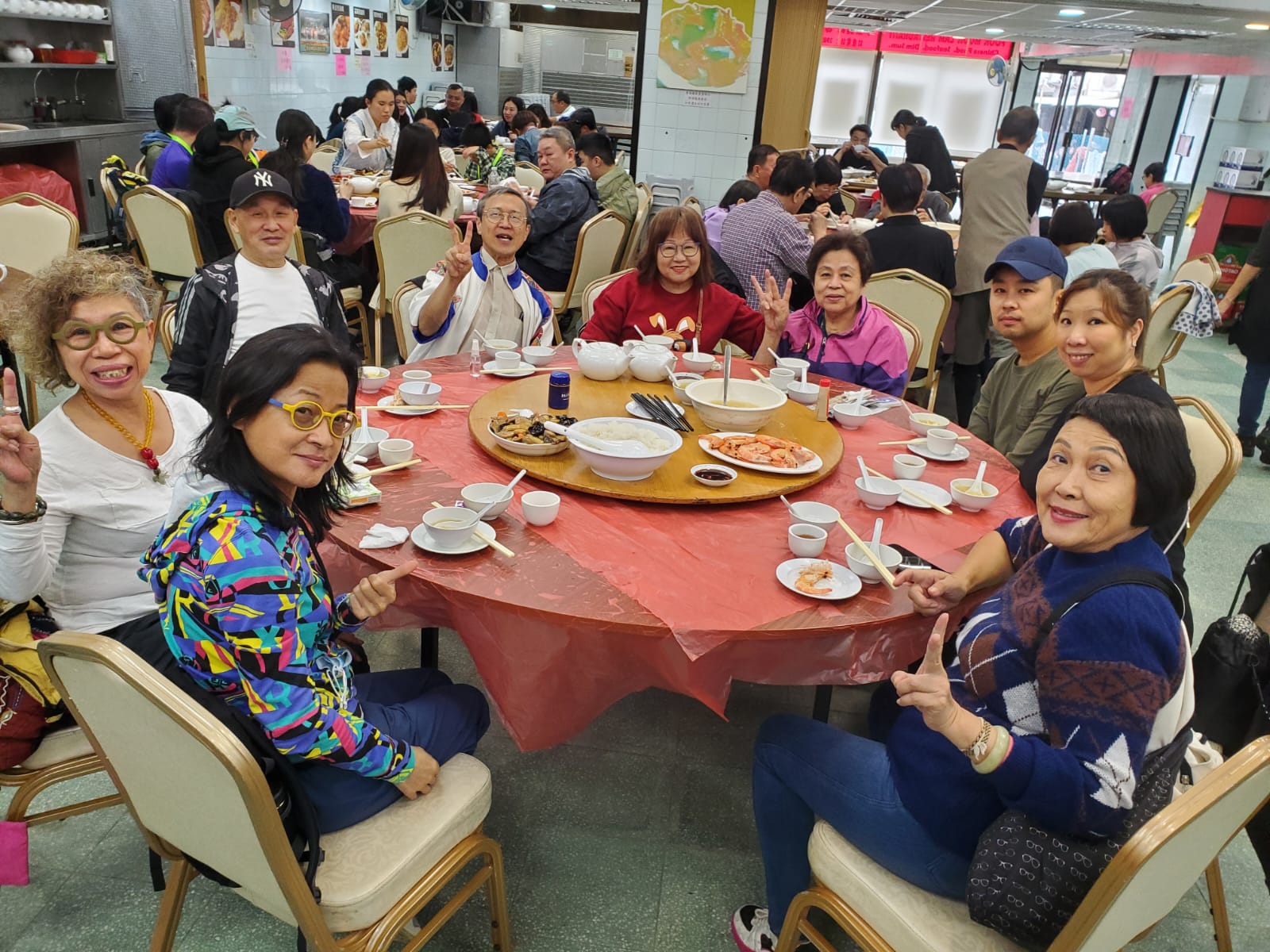 <br />
<b>Notice</b>:  Undefined index: title in <b>/home/www/elimchurch/frontend/_block_stkstw_album.php</b> on line <b>207</b><br />
