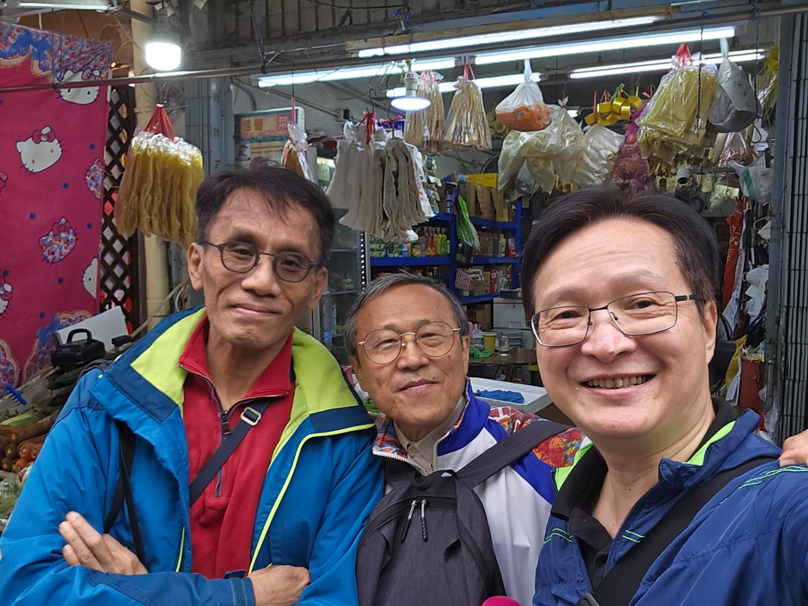 <br />
<b>Notice</b>:  Undefined index: title in <b>/home/www/elimchurch/frontend/_block_stkstw_album.php</b> on line <b>207</b><br />
