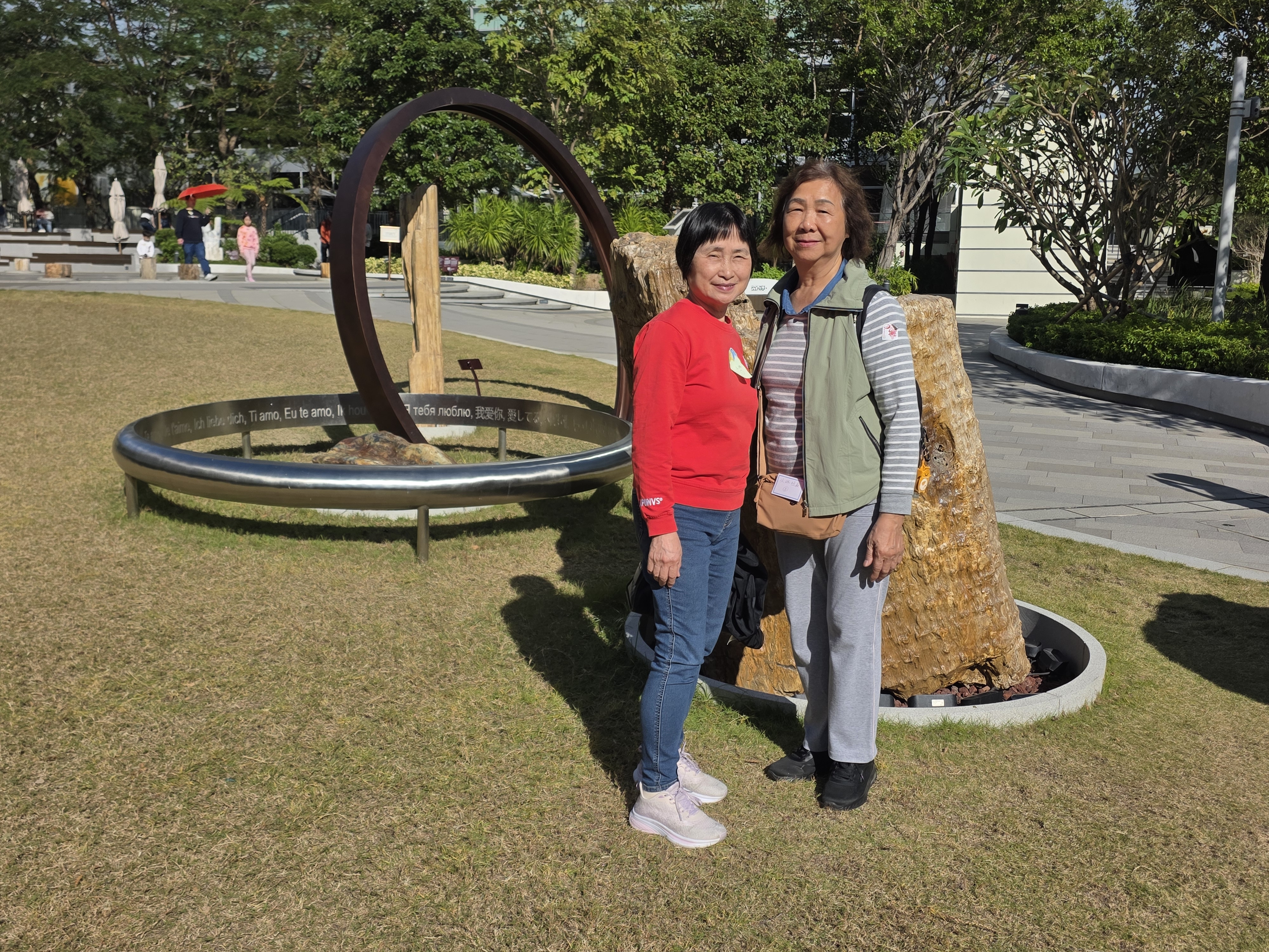 <br />
<b>Notice</b>:  Undefined index: title in <b>/home/www/elimchurch/frontend/_block_stkstw_album.php</b> on line <b>207</b><br />
