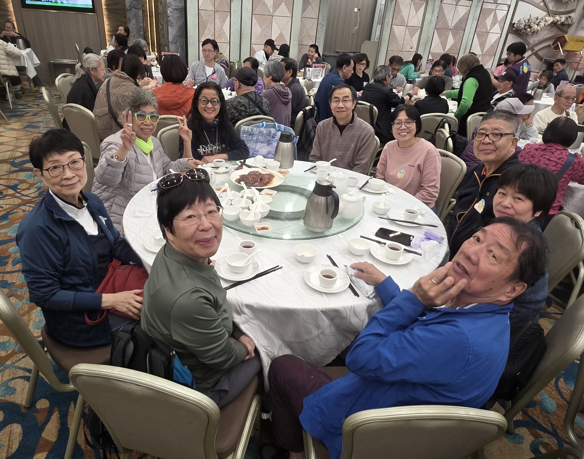 <br />
<b>Notice</b>:  Undefined index: title in <b>/home/www/elimchurch/frontend/_block_stkstw_album.php</b> on line <b>207</b><br />
