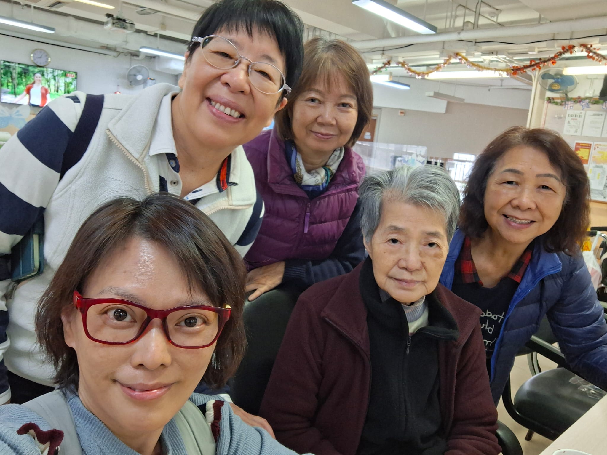 <br />
<b>Notice</b>:  Undefined index: title in <b>/home/www/elimchurch/frontend/_block_stkstw_album.php</b> on line <b>207</b><br />
