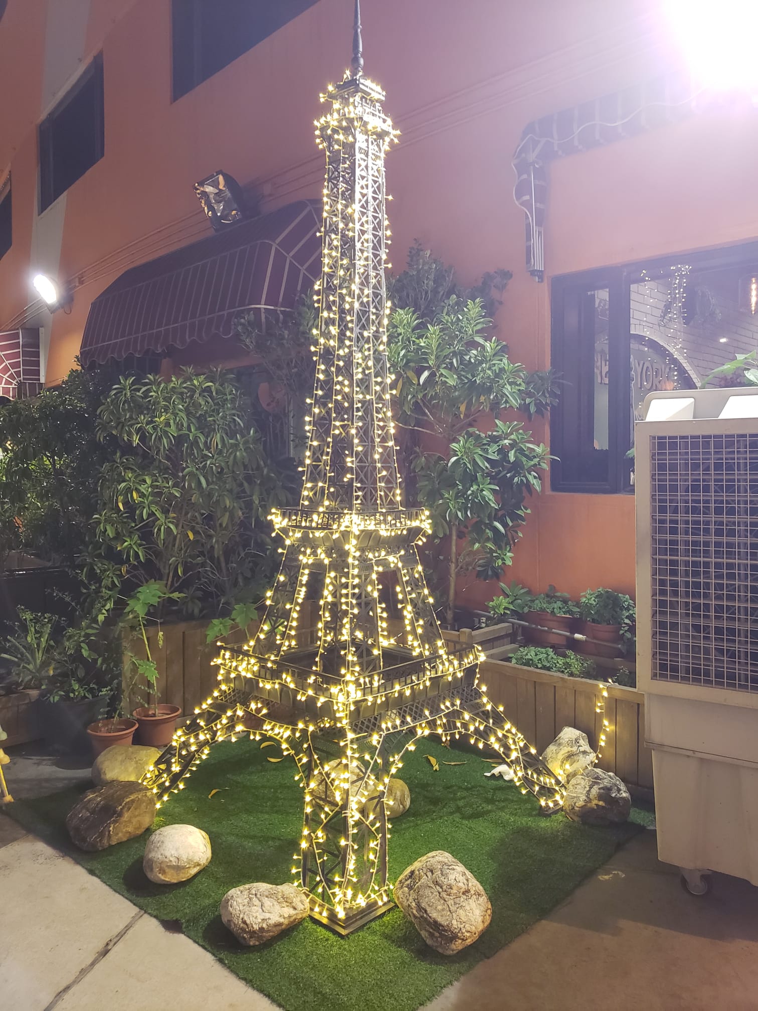 <br />
<b>Notice</b>:  Undefined index: title in <b>/home/www/elimchurch/frontend/_block_stkstw_album.php</b> on line <b>207</b><br />
