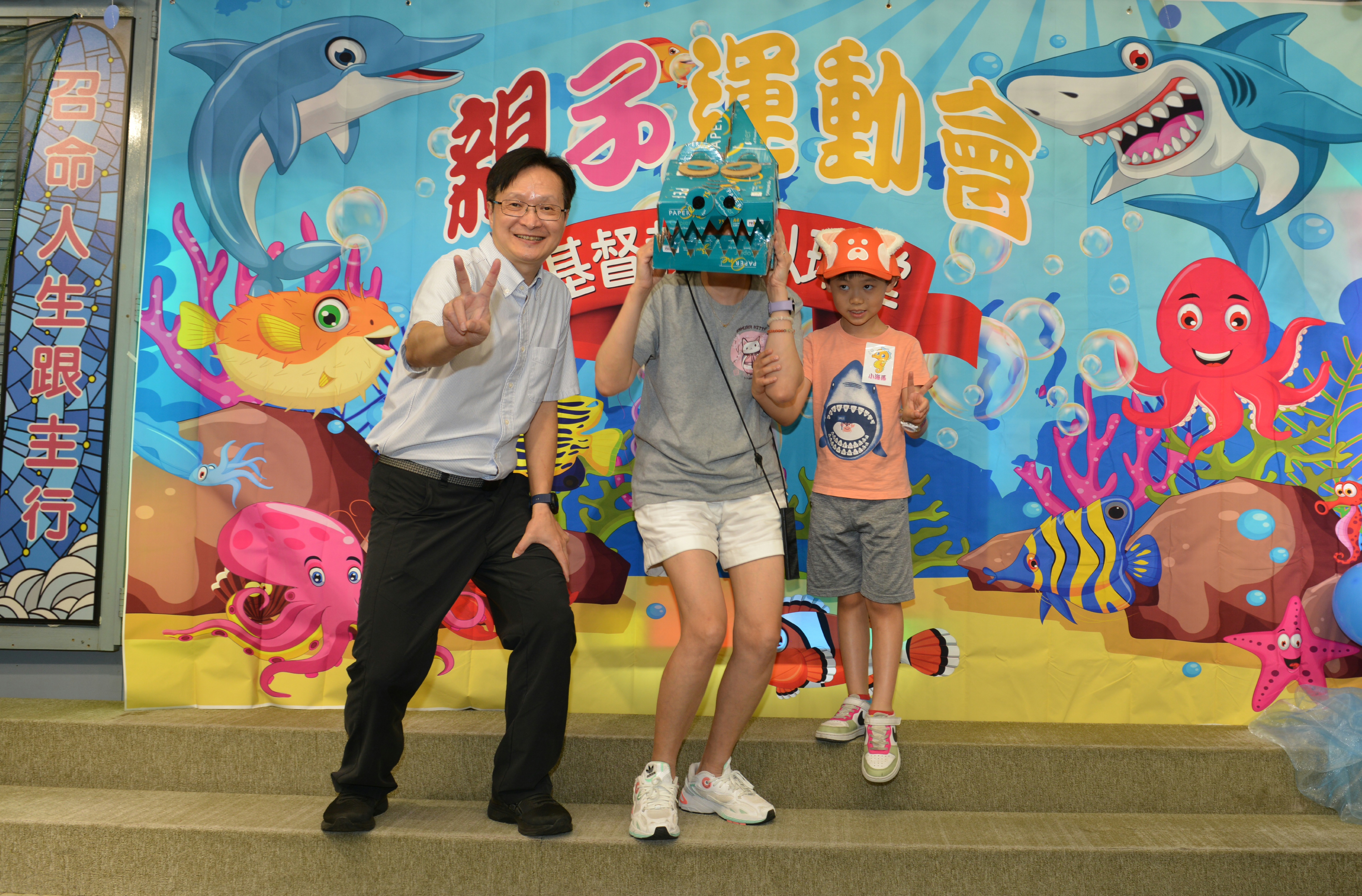 <br />
<b>Notice</b>:  Undefined index: title in <b>/home/www/elimchurch/frontend/_block_stkstw_album.php</b> on line <b>207</b><br />
