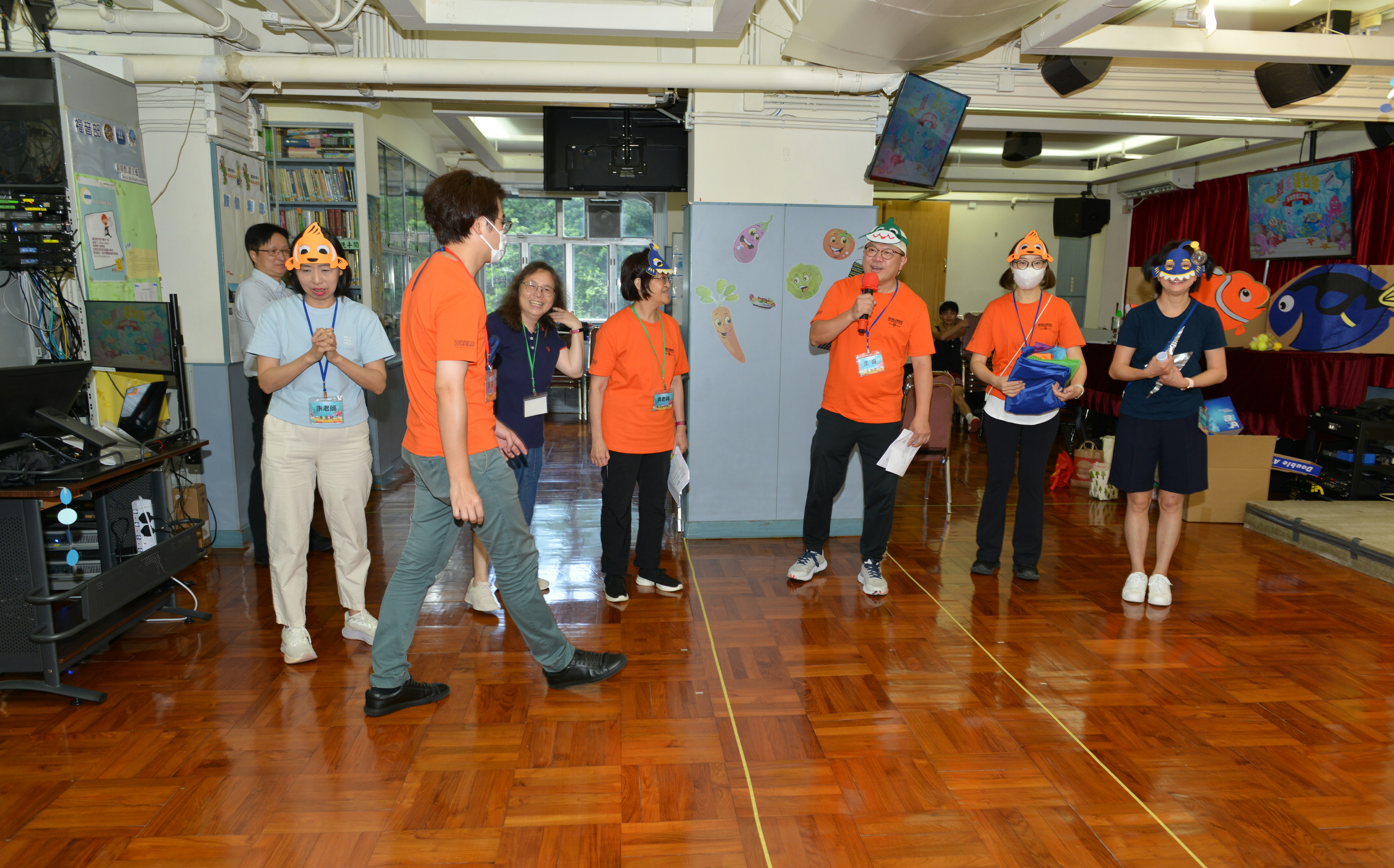 <br />
<b>Notice</b>:  Undefined index: title in <b>/home/www/elimchurch/frontend/_block_stkstw_album.php</b> on line <b>207</b><br />
