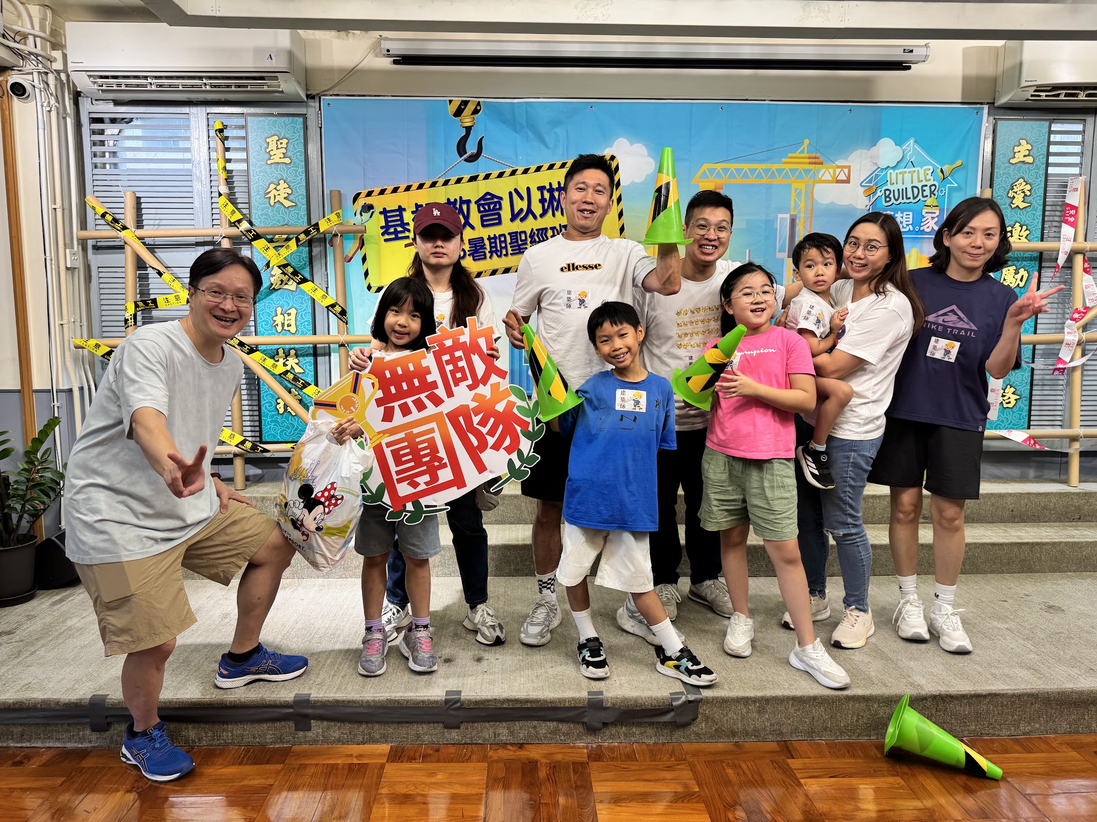 <br />
<b>Notice</b>:  Undefined index: title in <b>/home/www/elimchurch/frontend/_block_stkstw_album.php</b> on line <b>207</b><br />
