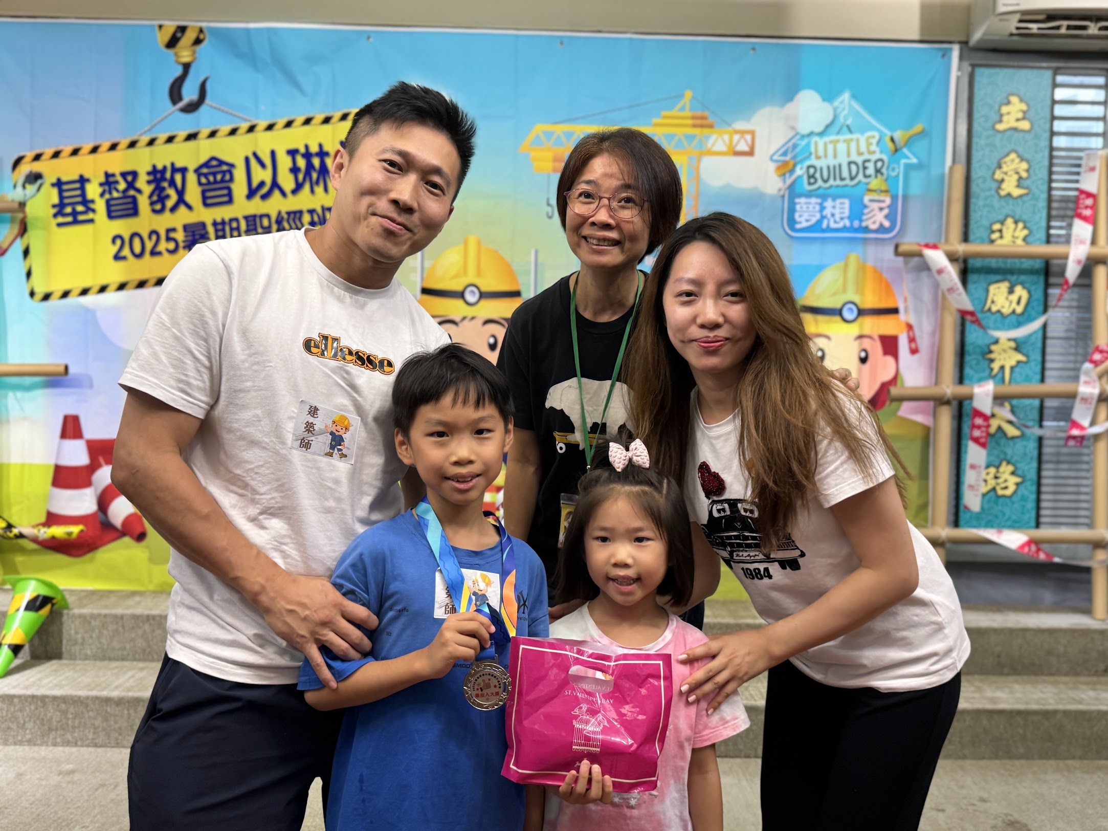 <br />
<b>Notice</b>:  Undefined index: title in <b>/home/www/elimchurch/frontend/_block_stkstw_album.php</b> on line <b>207</b><br />
