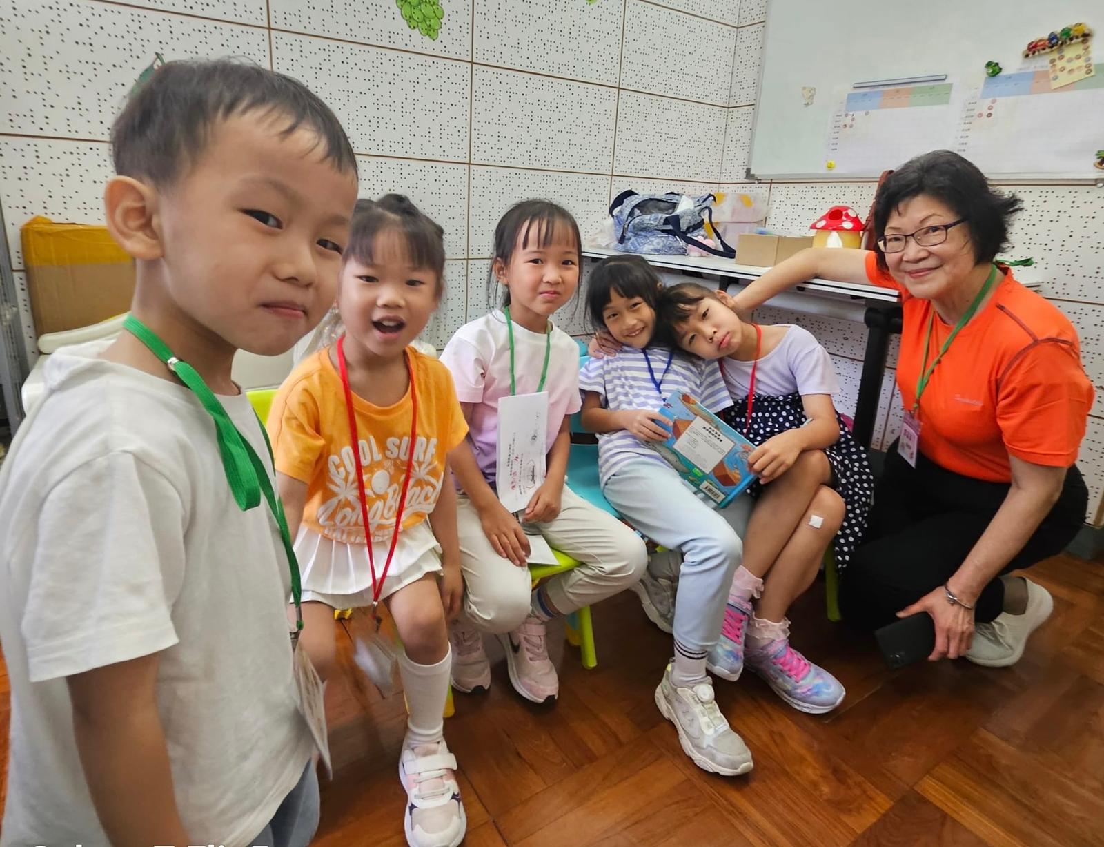 <br />
<b>Notice</b>:  Undefined index: title in <b>/home/www/elimchurch/frontend/_block_stkstw_album.php</b> on line <b>207</b><br />
