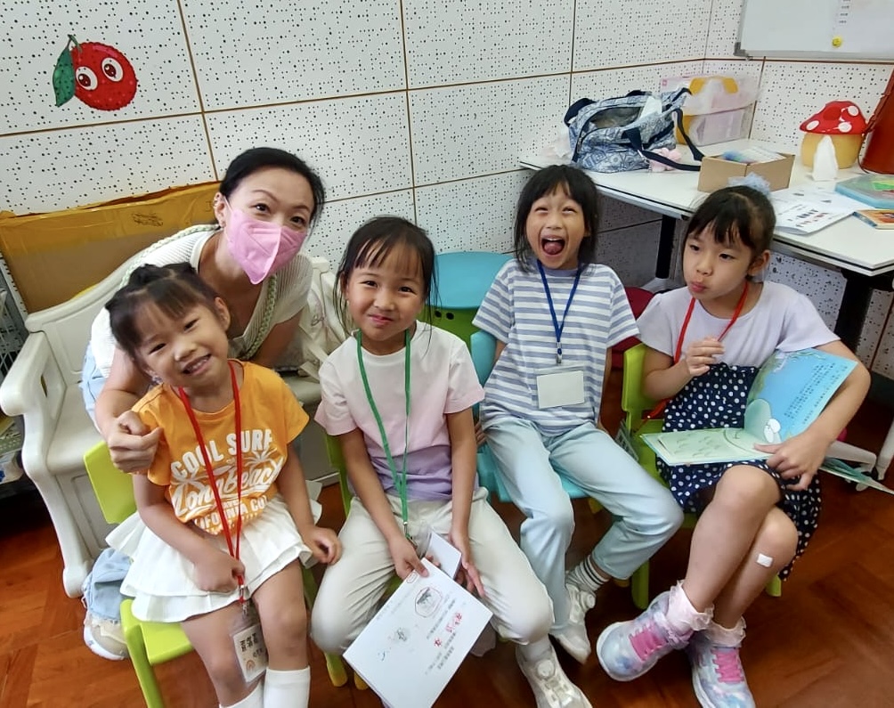 <br />
<b>Notice</b>:  Undefined index: title in <b>/home/www/elimchurch/frontend/_block_stkstw_album.php</b> on line <b>207</b><br />
