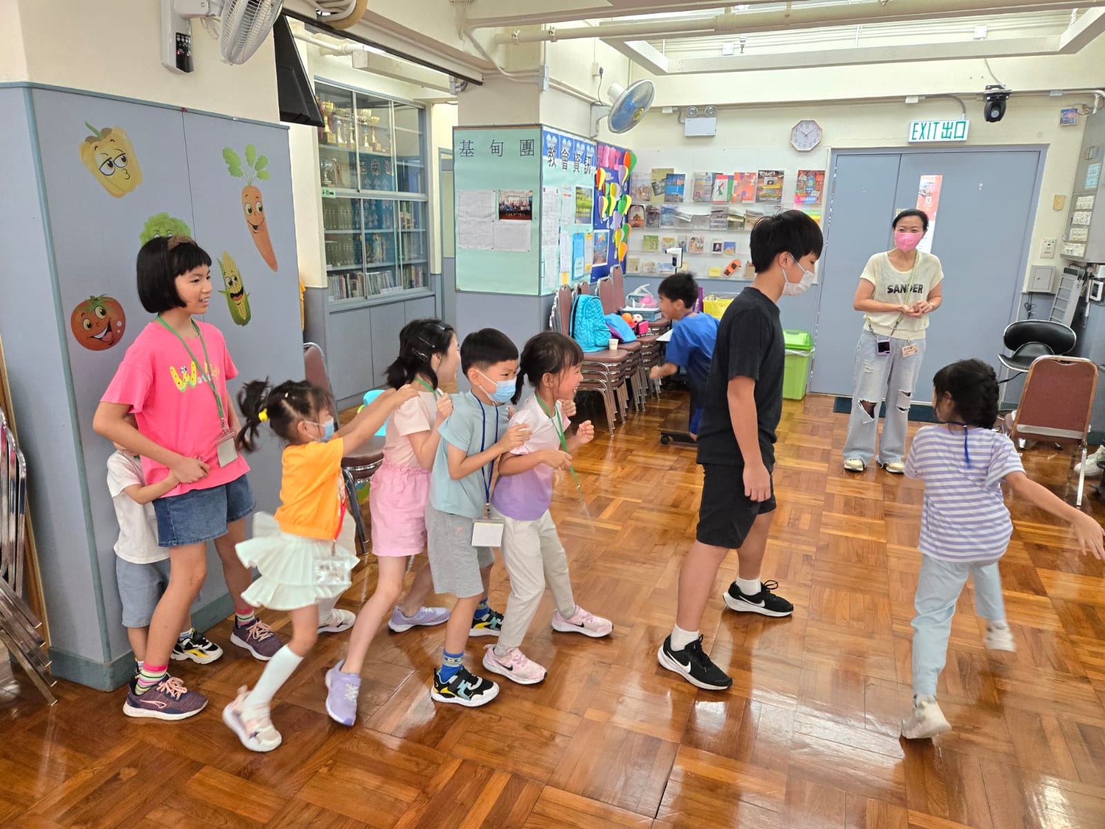 <br />
<b>Notice</b>:  Undefined index: title in <b>/home/www/elimchurch/frontend/_block_stkstw_album.php</b> on line <b>207</b><br />
