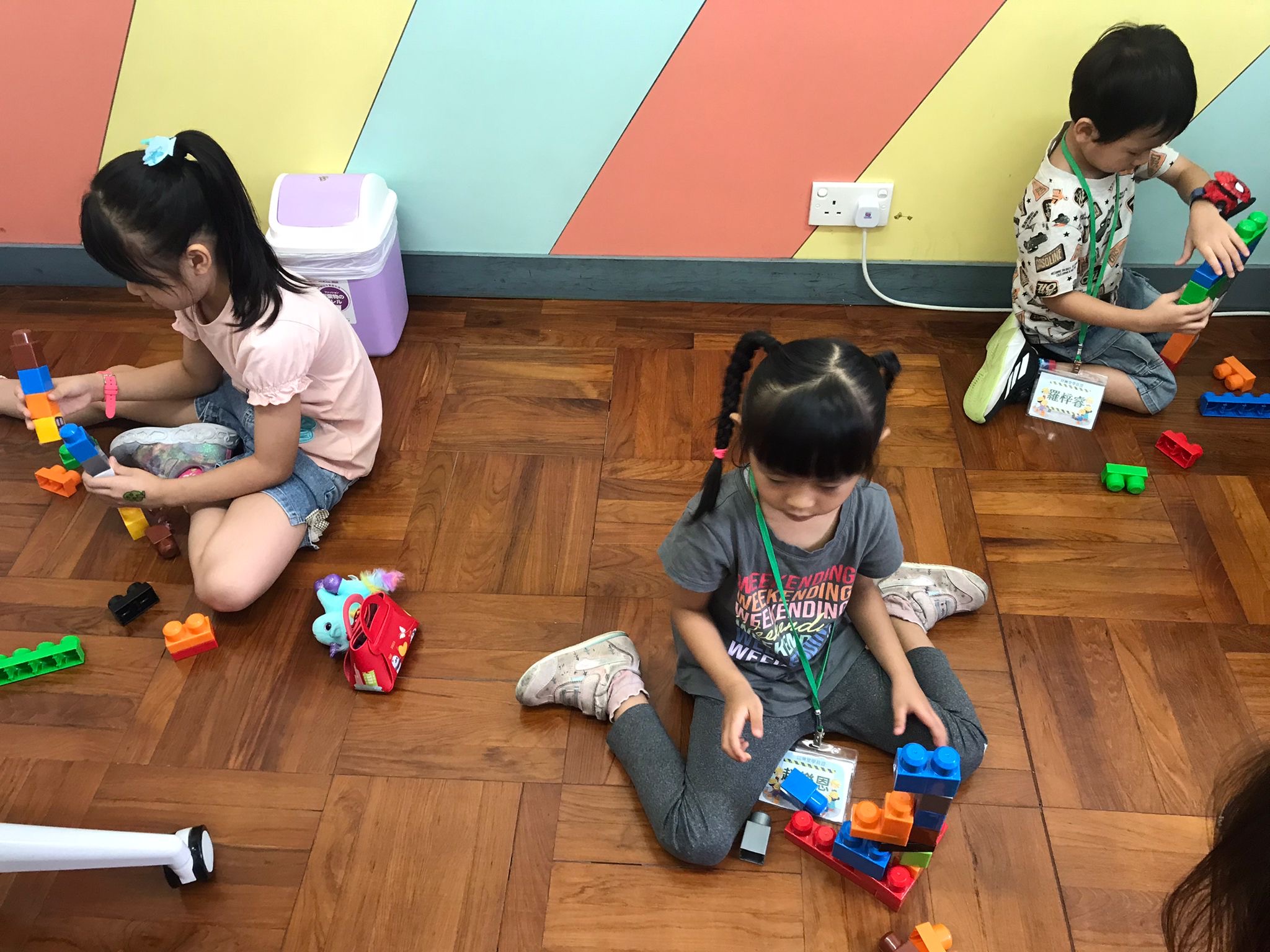 <br />
<b>Notice</b>:  Undefined index: title in <b>/home/www/elimchurch/frontend/_block_stkstw_album.php</b> on line <b>207</b><br />
