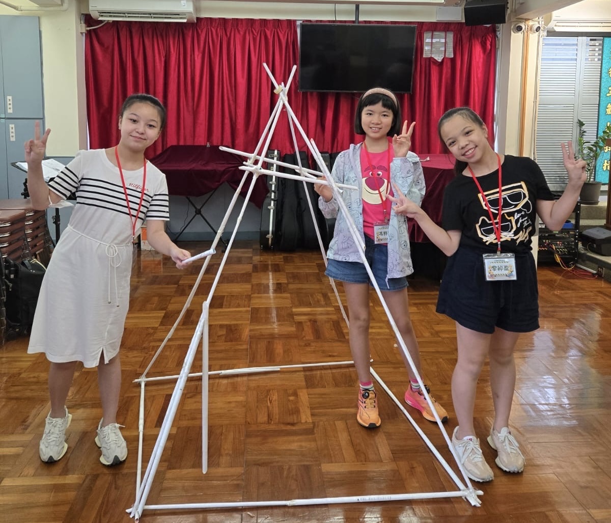 <br />
<b>Notice</b>:  Undefined index: title in <b>/home/www/elimchurch/frontend/_block_stkstw_album.php</b> on line <b>207</b><br />
